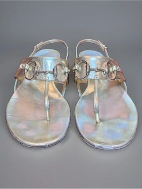 GUCCI Metallic Gold Leather Horsebit Thong Flat Sandals Flat 8.5 B Dustbag & Box